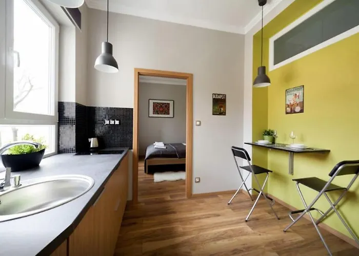 Lejlighed Art Deco 3 Bedroom, 3 Bathroom, Balcony