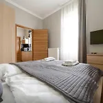 Art Deco 3 Bedroom, 3 Bathroom, Balcony