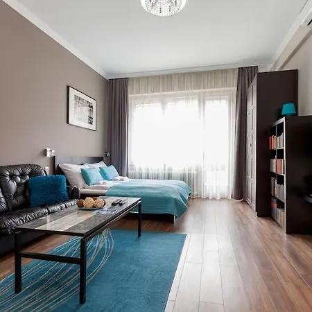 Apartmán Art Deco 3 Bedroom, 3 Bathroom, Balcony