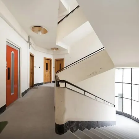Apartmán Art Deco 3 Bedroom, 3 Bathroom, Balcony Budapešť